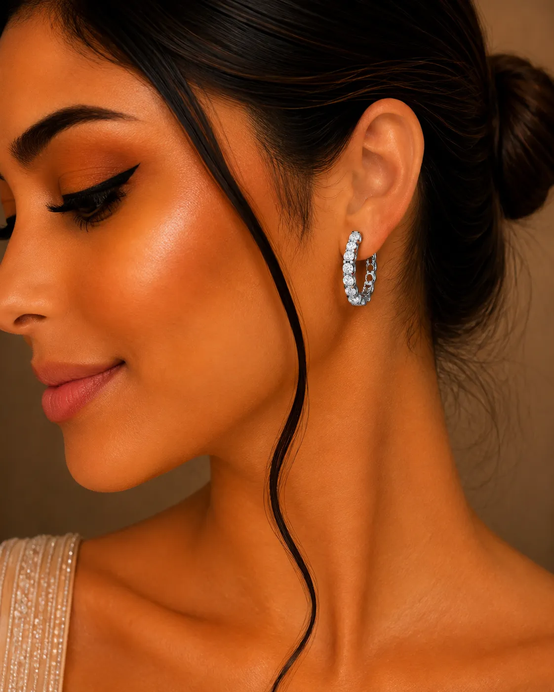 Round Brilliant Diamond Hoop Earrings feature_image 1788929455_full-diamond-huggie-hoops.webp.webp