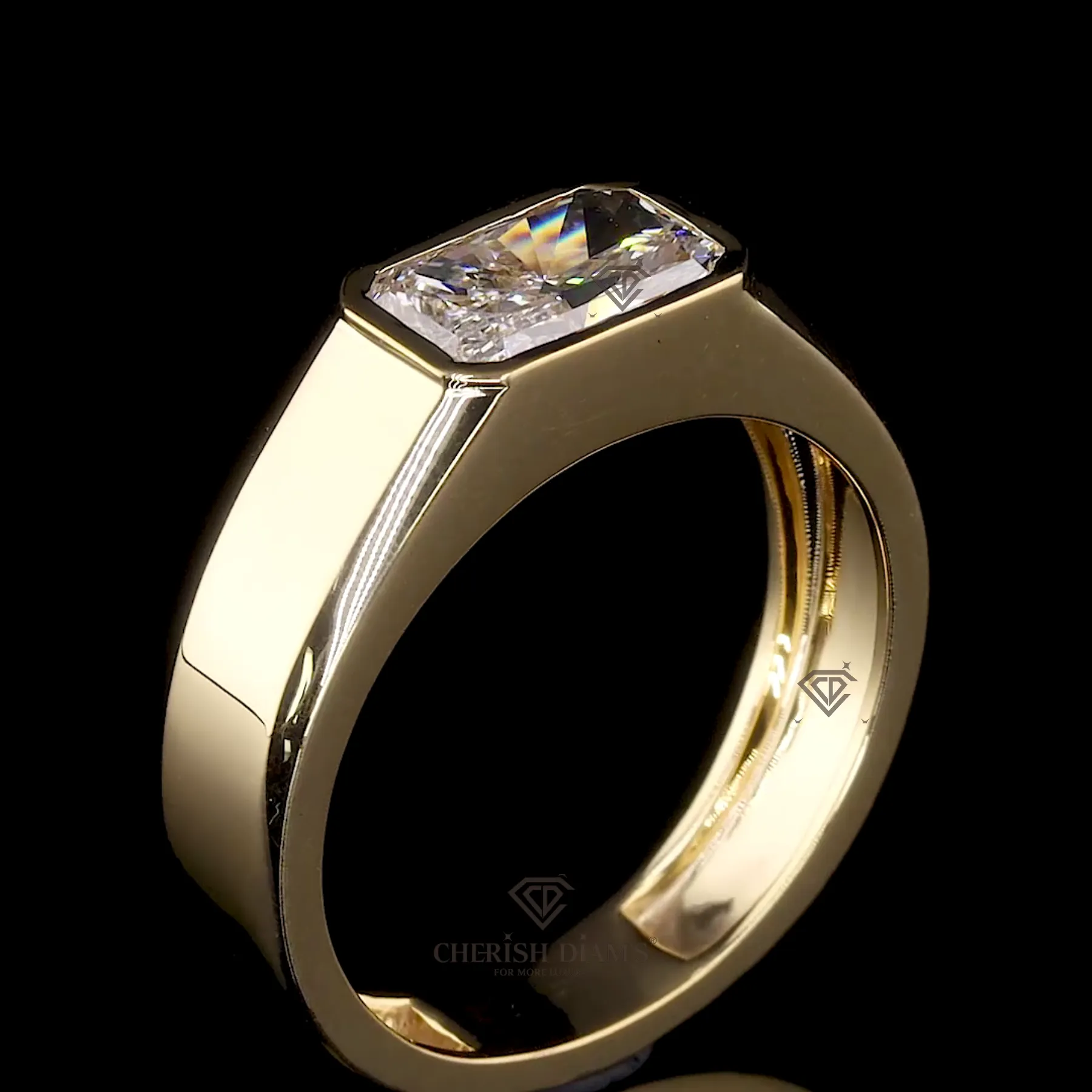 Men’s Cushion Cut Diamond Ring in 18K Yellow Gold feature_image 1788933561_rectangular-cushion-diamond-gold-band-ring.webp.webp