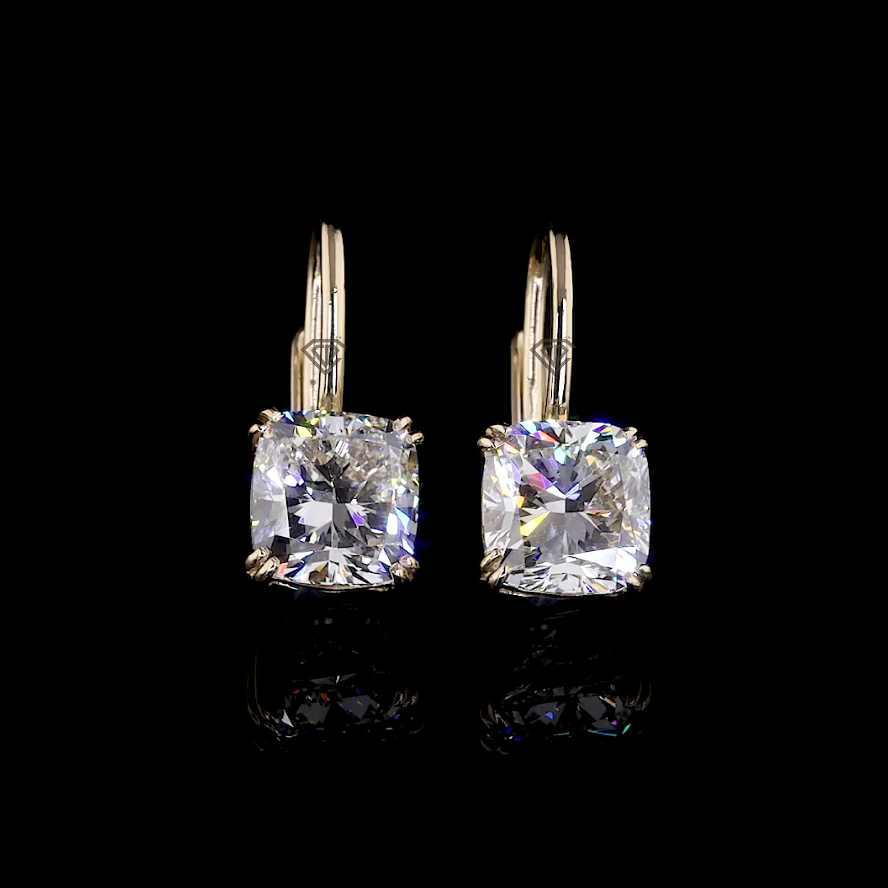 Cushion Lab-Grown Diamond Drop Earrings feature_image 1788938413_cushion-cut-diamond-drop-earrings.webp.webp
