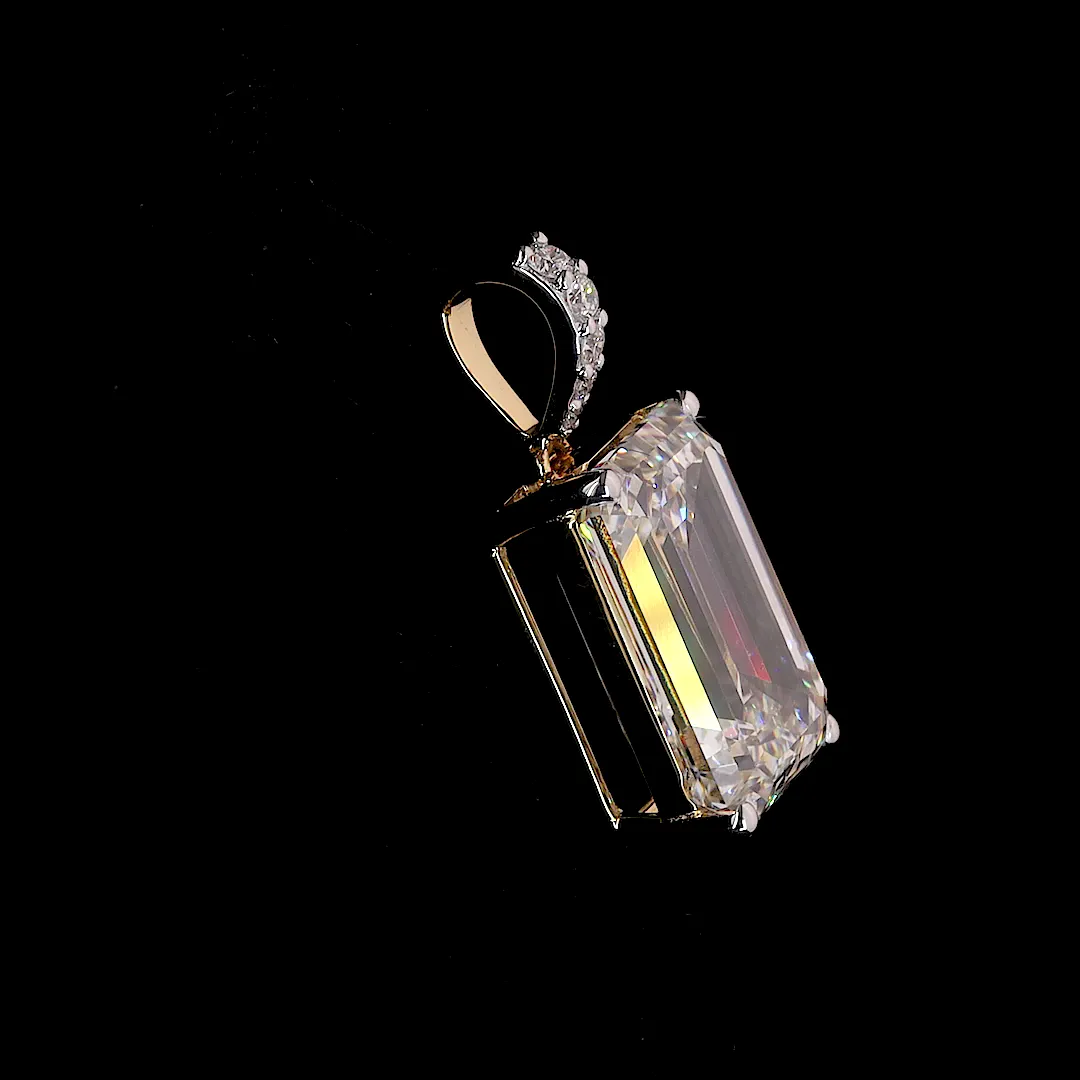 Emerald Cut Diamond Solitaire Pendant feature_image 1788870500_vlcsnap-2026-08-20-15h11m05s083.webp